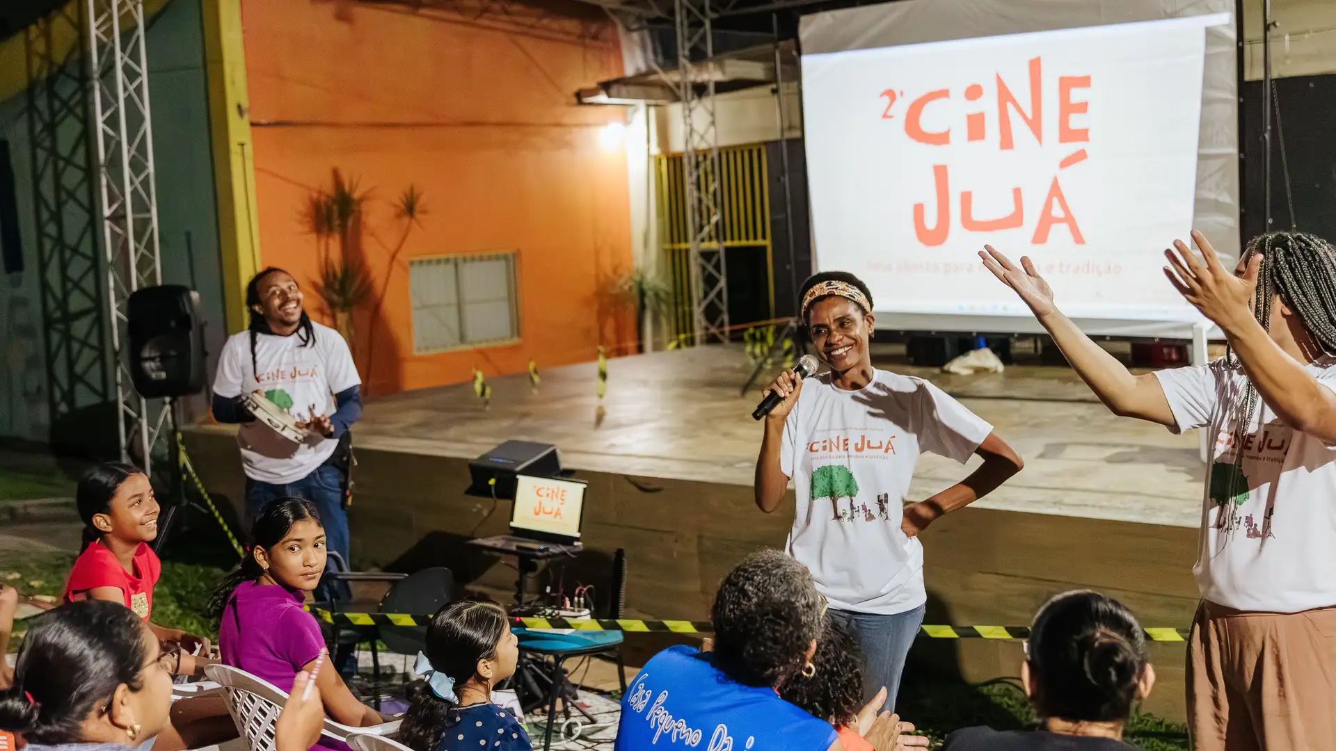 Cine Juá: cineclube itinerante promove oficina com bolsas para jovens no sertão de Aguiar